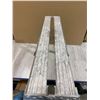 Image 6 : Aluminum 2 Step Drywall Sawhorse Ladder