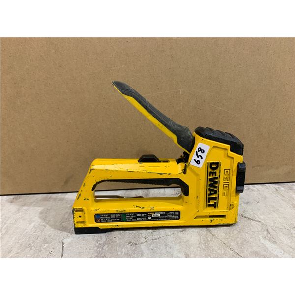 Dewalt Multi Tacker Stapler Works