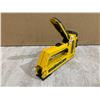 Image 5 : Dewalt Multi Tacker Stapler Works