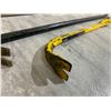 Image 2 : Stanley Ripping Chsel and Crowbar