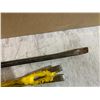 Image 5 : Stanley Ripping Chsel and Crowbar