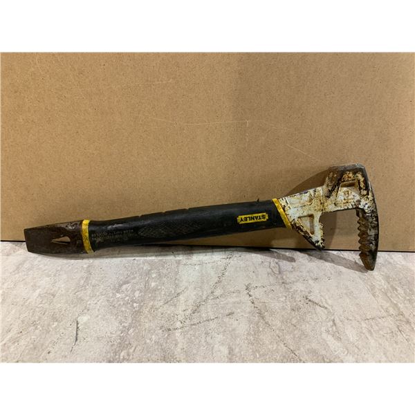 Stanley Functional Utility Bar