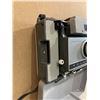 Image 3 : Vintage Polaroid Automatic 230 Land Camera