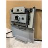 Image 4 : Vintage Polaroid Automatic 230 Land Camera