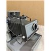 Image 5 : Vintage Polaroid Automatic 230 Land Camera