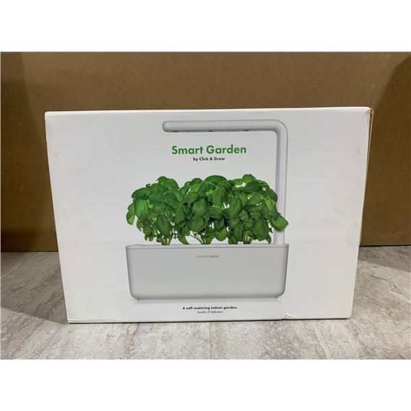 Smart Garden By Click & Grow A Self Watering Indoor Garden