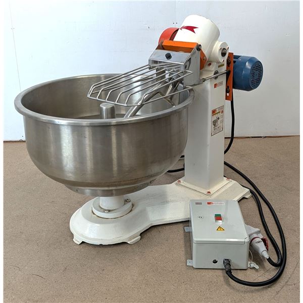 Isfahan SM-120 Dough Mixer | R9-3