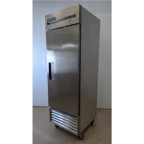 True T-23F 27" Single Door Stainless Freezer | 5509/R5FL