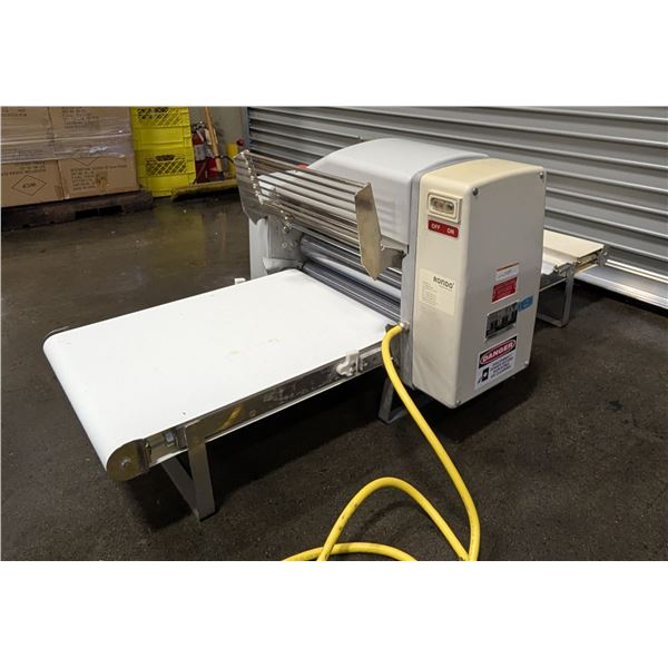Rondo Econom 4000 STM5303 61" Countertop Reversible Dough Sheeter | 1004/R3-1