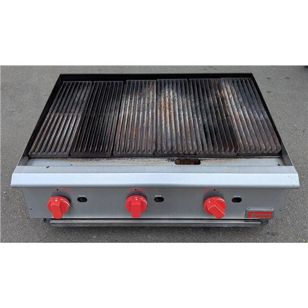 Omcan CE-CN-CBR36 Gas Radiant Charbroiler | Cont/185