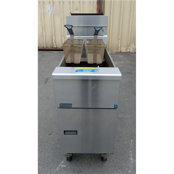 Pitco SG14-S 40-50lb Gas Floor Fryer | Cont/1738