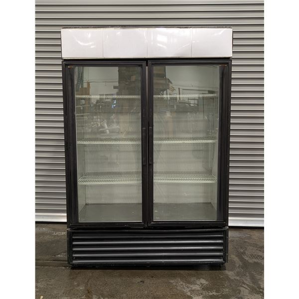 True GDM-49 54" Double Swing Door Glass Cooler | 9329/L12-4