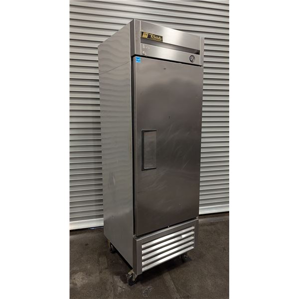 True T-23F 27" Single Door Stainless Freezer | 7482/R4FL
