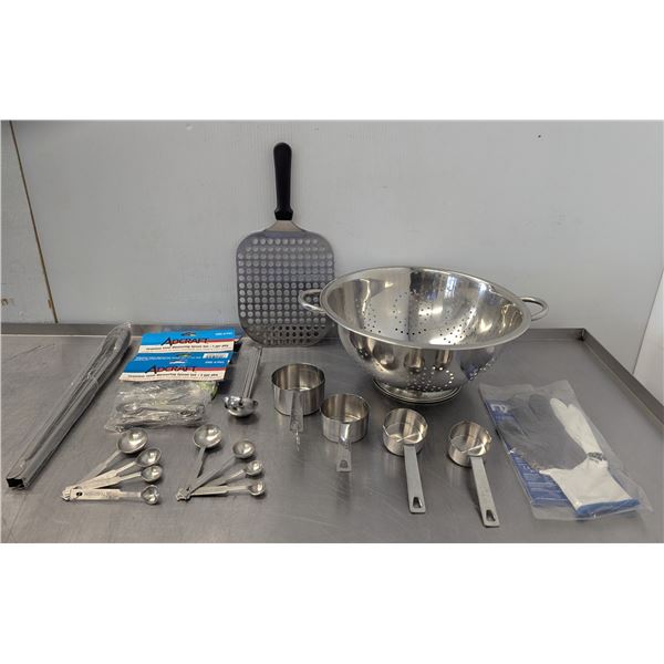 Kitchen Gadget Set - Lot of 15pcs |