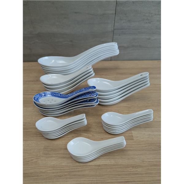 Porcelain Soup Spoons - Lot of Approx. 50pcs | FtE