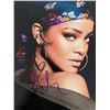 Image 1 : Rihanna signed photo