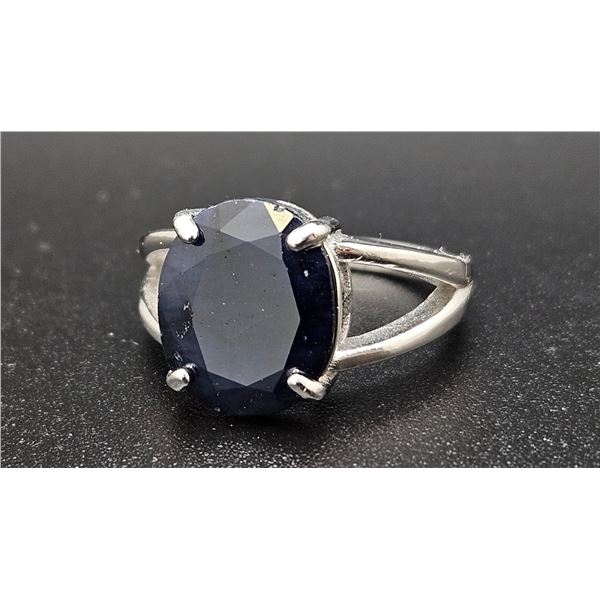 SILVER (4.11g), GENUINE BLUE SAPPHIRE (3.5ct) RING