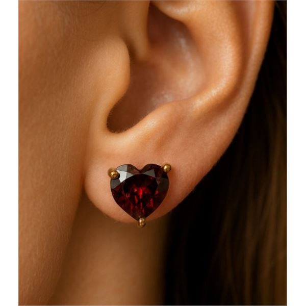 SILVER (1.3g), GENUINE GARNET (APP 2ct) EARRINGS