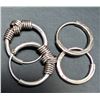 Image 1 : Silver (2.39g), 2 Small Hoop Earrings