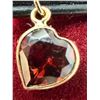 Image 3 : 10K YG, Garnet (0.09ct) Heart-shaped Pendant