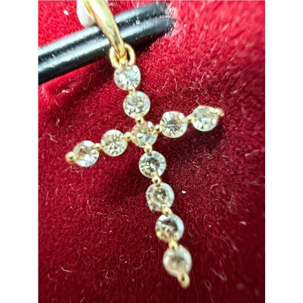 14K YG, Natural Diamond (0.18ct) Dainty Cross Pendant
