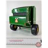 Image 7 : John Deere 569 Round Baler c/w Bale (ERTL) (Scale : 1:16)
