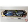 Image 1 : Diecast Metal Trailer Pack : Ford (Motor Max) (Scale 1:24) - Expedition - Mustang (Box Measures : 5"