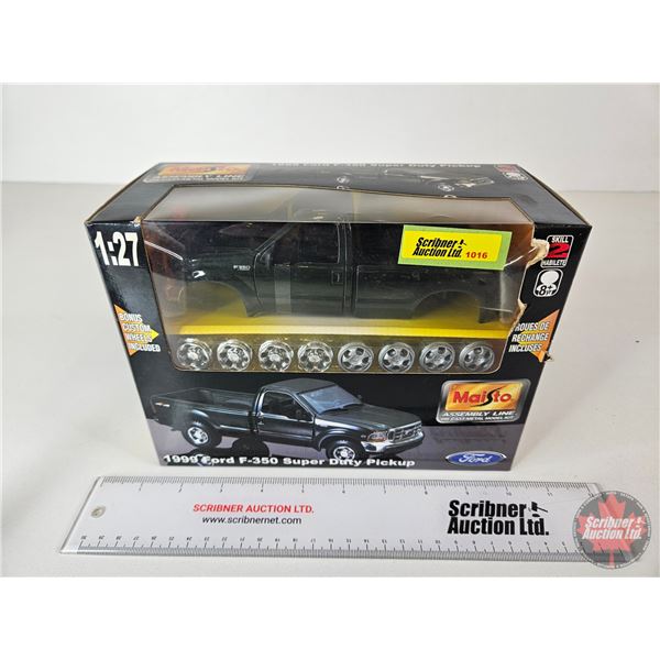 Assembly Line Diecast Metal Model Kit : 1999 Ford F-350 Super Duty (Maisto)  (Scale 1:27) (Box Measu
