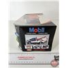Image 6 : Ford F Series Holmes Wrecker : Mobil Collection 1999 (Matchbox Collectibles)  (Scale 1:24) (Box Meas