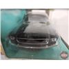 Image 5 : Revell Metal Body Model : '68 Ford Mustang "Bullit" (Scale 1:25) (Box Measures : 6-1/2"H x 9-1/2"W x