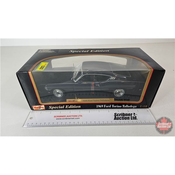 1969 Ford Torino Talladega : Special Edition (Maisto) (Scale 1:18) (Box Measures : 4-1/2"H x 12-1/2"