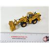 Image 3 : CAT 988G Wheel Loader (Norscot) (Scale 1:64)