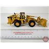 Image 6 : CAT 988G Wheel Loader (Norscot) (Scale 1:64)
