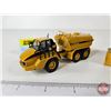 Image 4 : CAT Bulldozers (2) c/w CAT Articulating Water Truck (Norscot) (Scale 1:64)