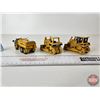 Image 6 : CAT Bulldozers (2) c/w CAT Articulating Water Truck (Norscot) (Scale 1:64)