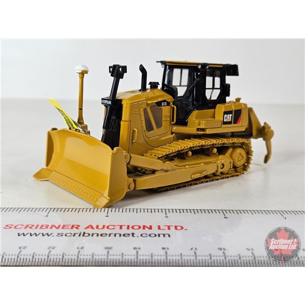 CAT D7E Bulldozer (Norscot) (Scale 1:50)