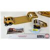 Image 5 : CAT Norscot Bulldozer Diecast Metal c/w Plastic Equipment Mover Trailer  (Scale 1:50) (NOTE: Bulldoz
