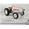 Image 5 : IH Turbine Tractor : HT-341 Limited Edition Resin (Spec Cast) (Scale 1:16) (Box Measures : 6-1/2"H x