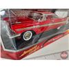 Image 3 : 1958 Plymouth Fury : "American Graffiti" (Backlot Universal) (Scale 1:18) (Box Measures : 5-1/4"H x 