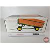 Image 5 : John Deere Barge Wagon : Precision Classics #16 (ERTL) (Scale 1:16) (Box Measures : 5-1/2"H x 14-1/2