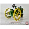 Image 6 : John Deere Model A Tractor (ERTL) (Scale 1:16)