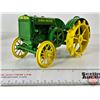 Image 2 : John Deere 1924 Model "D" Tractor : 75th Anniversary Edition (ERTL) (Scale 1:16) (Box Measures : 5"H