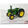 Image 2 : John Deere Model D Tractor (ERTL) (Scale 1:16)