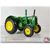 Image 4 : John Deere Model D Tractor (ERTL) (Scale 1:16)