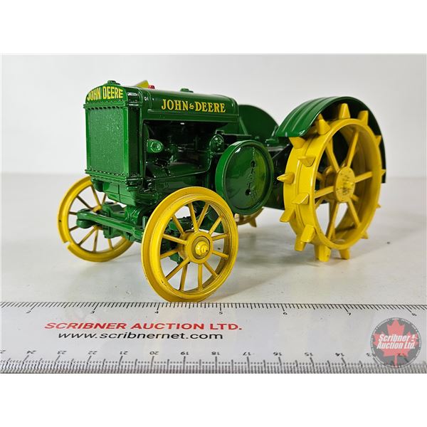 John Deere Model D : Steel Wheel (ERTL) (Scale 1:16)