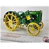Image 4 : John Deere Model D : Steel Wheel (ERTL) (Scale 1:16)