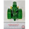Image 10 : John Deere GP Tractor (Joseph L ERTL Scale Models) (Scale 1:16)