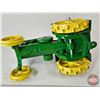 Image 13 : John Deere GP Tractor (Joseph L ERTL Scale Models) (Scale 1:16)