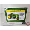 Image 5 : John Deere Model 520 Tractor (ERTL) (Scale 1:16) (Box Measures : 7"H x 9-3/4"W x 6"D)