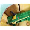 Image 9 : John Deere 620 Tractor (ERTL) (Scale 1:16) (Box Measures : 6-1/2"H x 10-1/2"W x 6-1/2"D)
